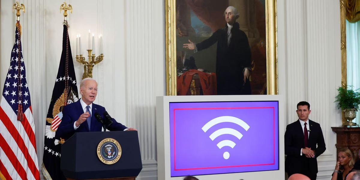 White House pledges $42bn for universal broadband access