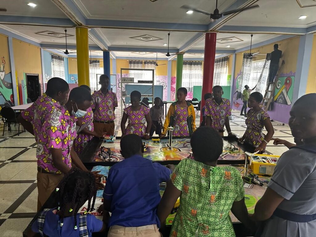 MTN Ghana Foundation hands over state-of-the-art integrated STEM lab to Wiamoase Community 